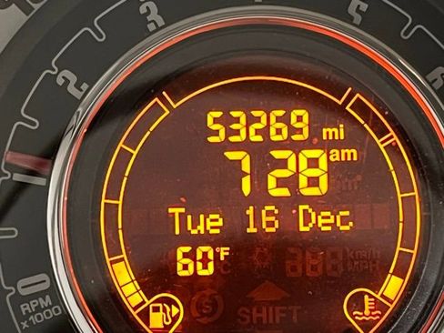 Used 2013 FIAT 500 Lounge w/ Luxury Leather Pkg image 24