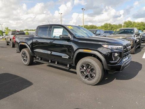 New 2025 GMC Canyon Elevation w/ Convenience Package image 7