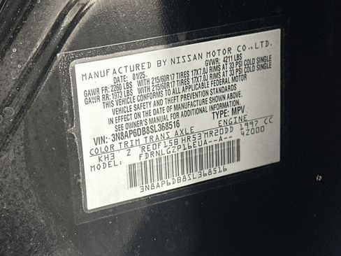 Used 2025 Nissan Kicks SR w/ Illumination Package AWD/4WD image 12