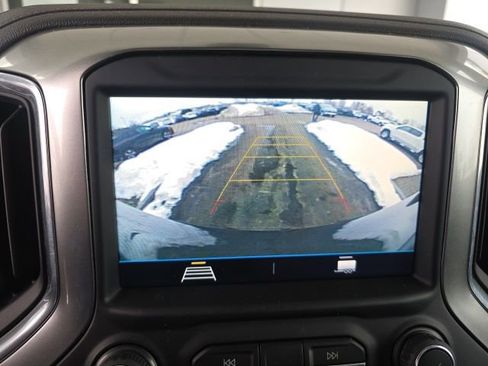 Used 2021 Chevrolet Silverado 1500 LT Trail Boss image 32