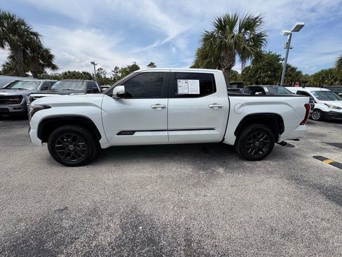 Used 2024 Toyota Tundra Platinum AWD/4WD image 4