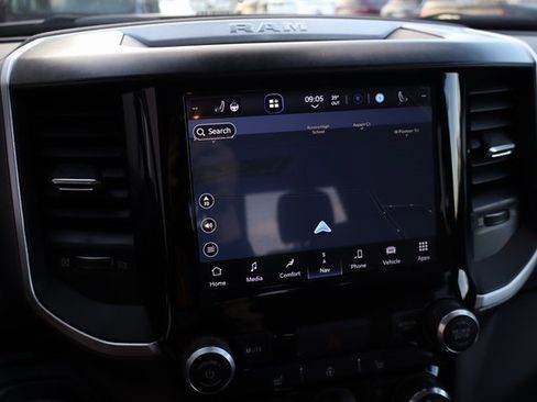 Used 2022 RAM 2500 Big Horn w/ Level C Equiment Group image 22