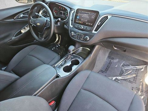 Used 2024 Chevrolet Malibu LT FWD image 28