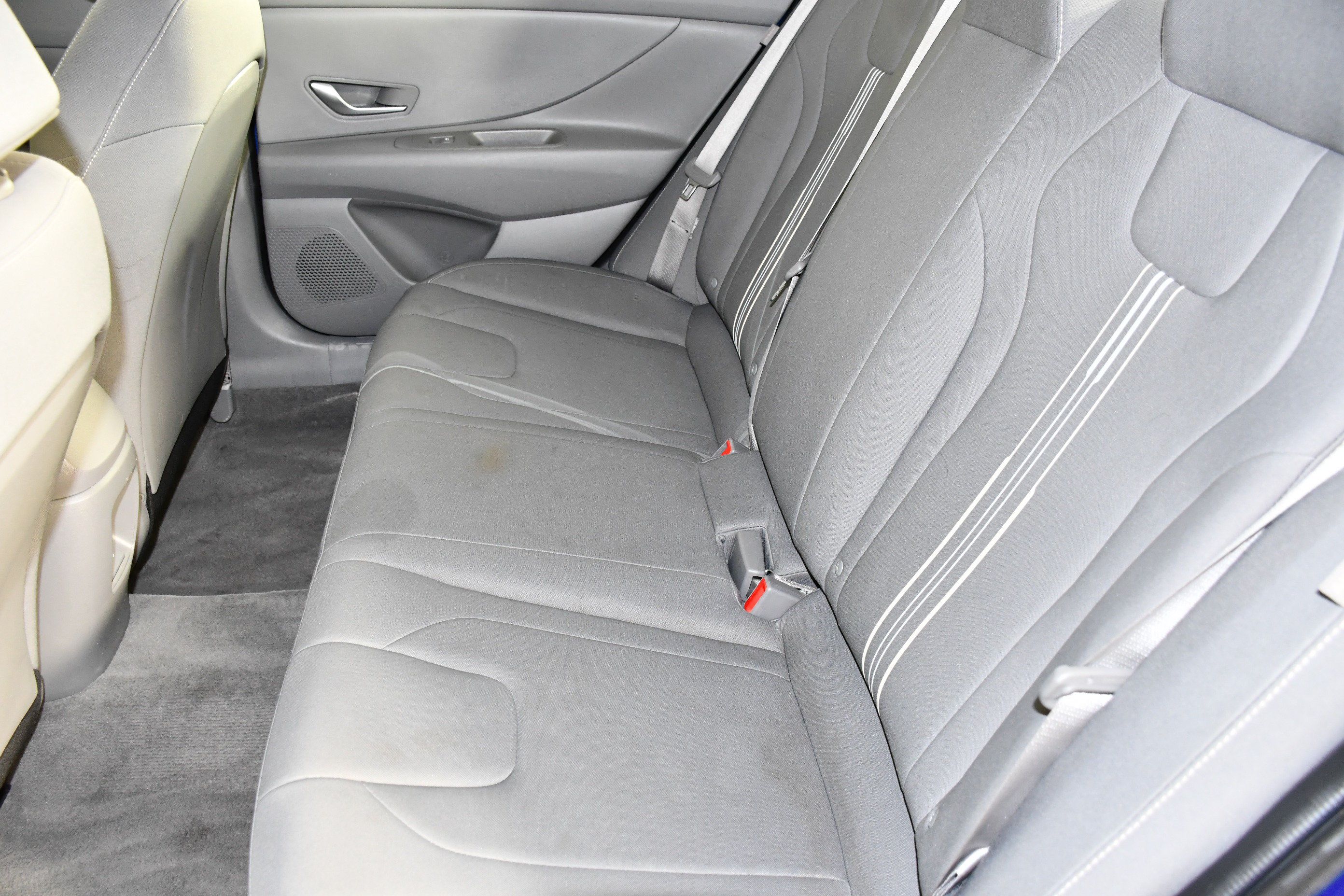 Used 2024 Hyundai Elantra SEL FWD image 48
