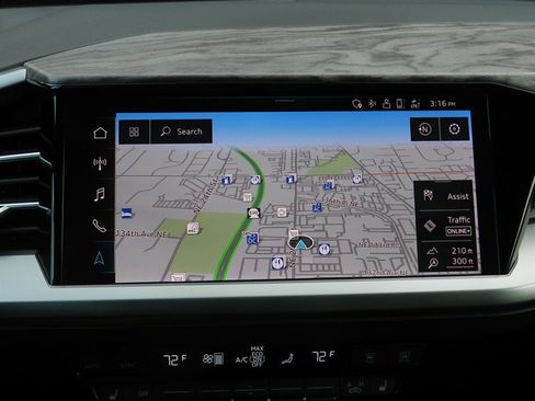 Used 2024 Audi Q4 e-tron Premium Plus w/ Premium Plus image 39