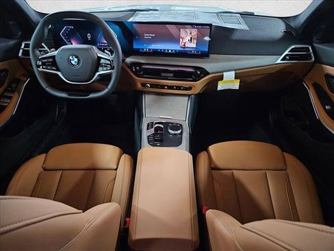 Certified 2025 BMW 330i xDrive Sedan w/ Convenience Package AWD/4WD image 14