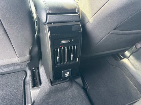 Used 2025 Jeep Compass Sport AWD/4WD image 16