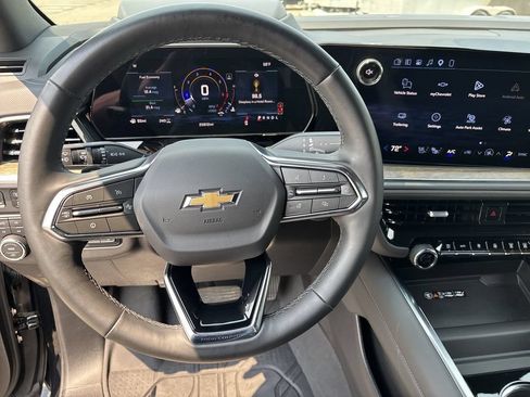 Certified 2025 Chevrolet Tahoe High Country AWD/4WD image 16