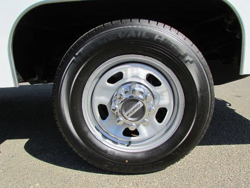 Used 2023 Ford F350 XL w/ XL Chrome Package RWD image 15