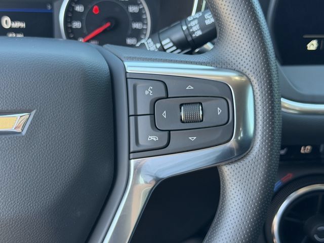 New 2026 Chevrolet Blazer LT w/ Convenience Package FWD image 32