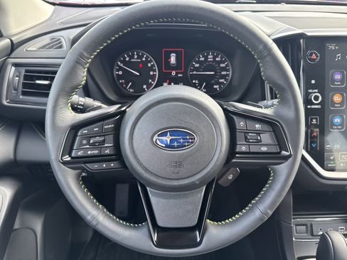 Used 2025 Subaru Ascent Onyx Edition image 11