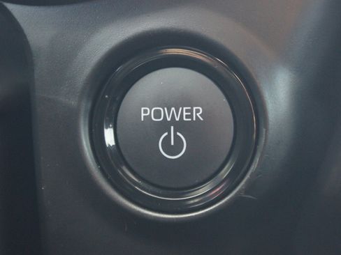 Used 2025 Toyota Sienna XSE w/ XSE Plus Package image 9