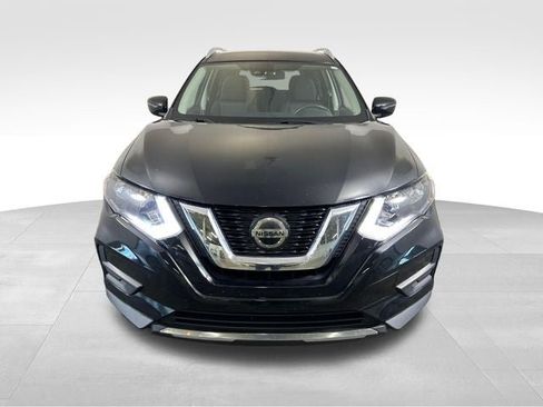 Used 2019 Nissan Rogue SV FWD image 9