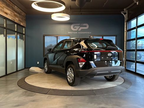 Used 2026 Hyundai Kona SE AWD/4WD image 5