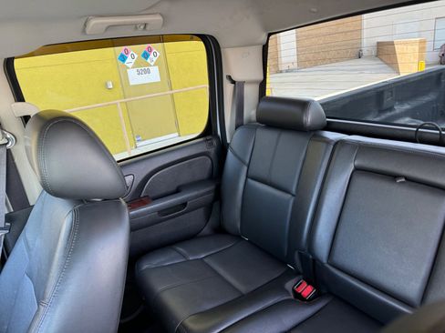 Used 2013 GMC Sierra 2500 SLT image 32