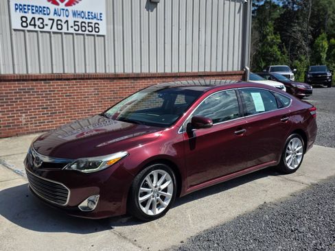 Used 2014 Toyota Avalon Limited w/ Technology Package FWD image 1