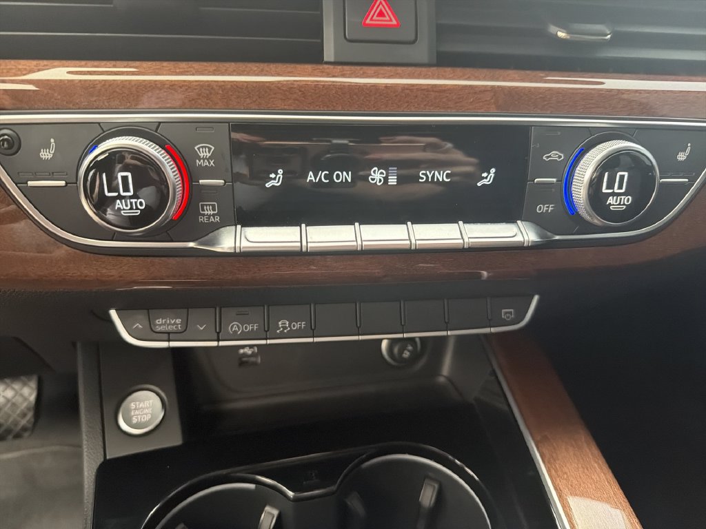 Used 2022 Audi A4 2.0T Premium AWD/4WD image 22