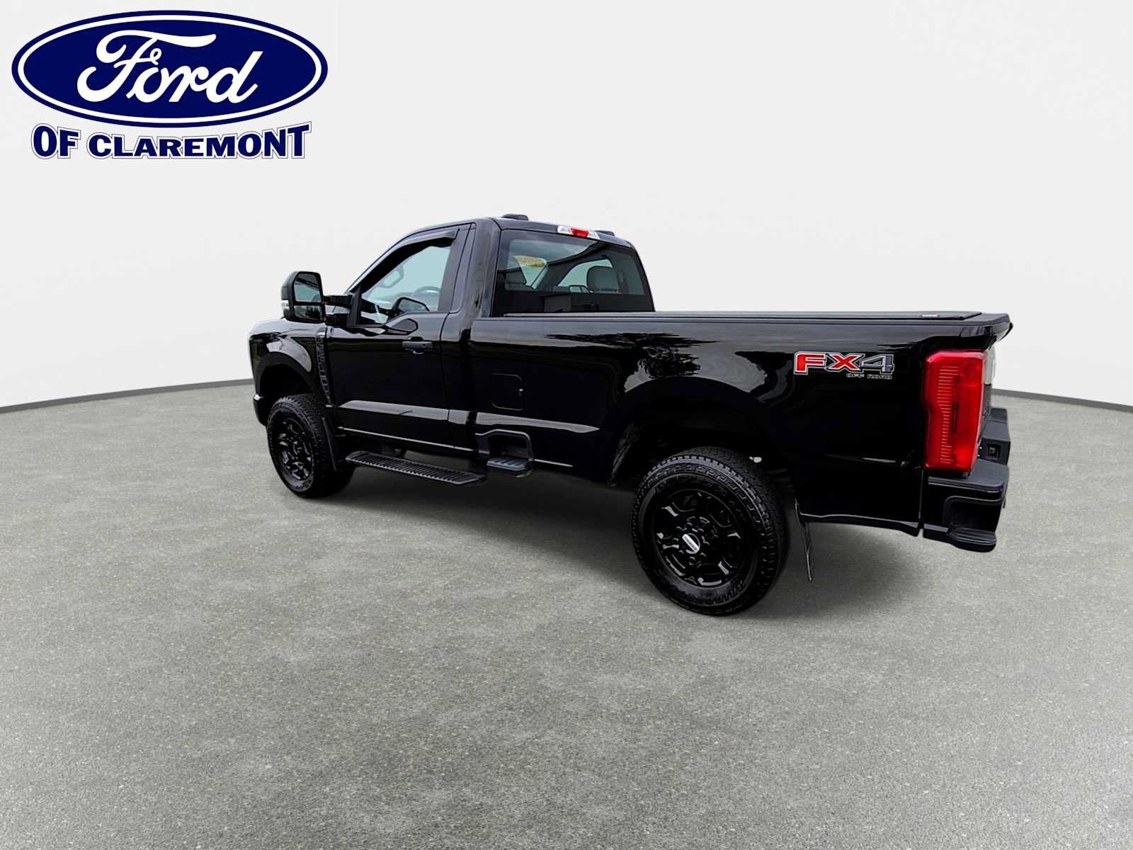 Used 2026 Ford F350 XL w/ STX Appearance Package AWD/4WD image 6
