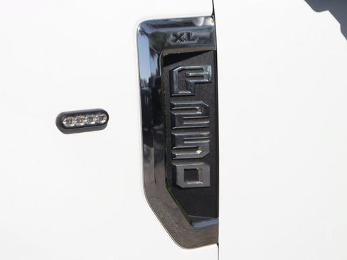 Used 2020 Ford F250 XL w/ Power Equipment Group AWD/4WD image 50