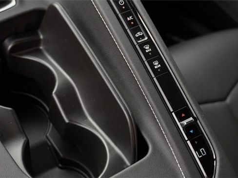 Used 2023 Chevrolet Corvette Stingray Coupe w/ 1LT image 20