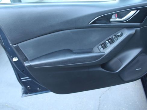 Used 2014 MAZDA MAZDA3 i Touring image 13