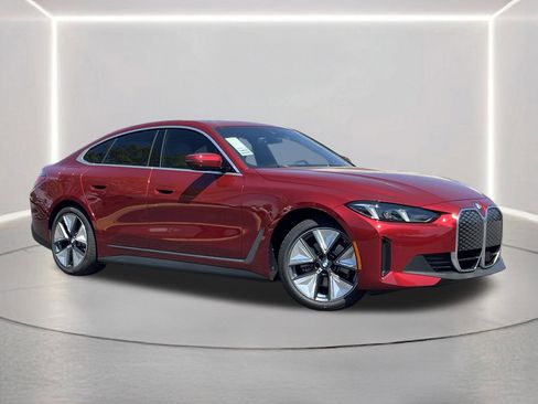 New 2026 BMW i4 eDrive40 w/ Premium Package RWD image 2