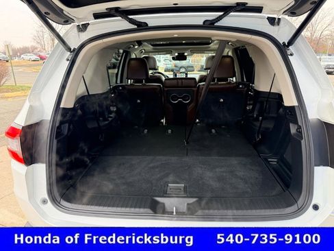 Certified 2025 Honda Pilot Elite image 24