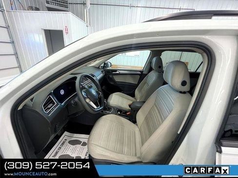 Used 2022 Volkswagen Tiguan S image 17