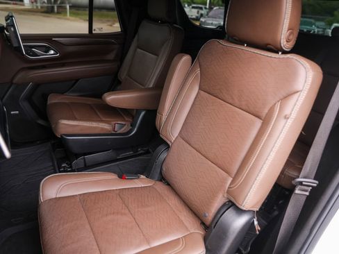 Used 2023 Chevrolet Tahoe High Country w/ Premium Package image 29