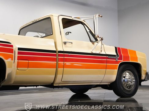 Used 1988 Chevrolet Silverado 3500 2WD Regular Cab image 28