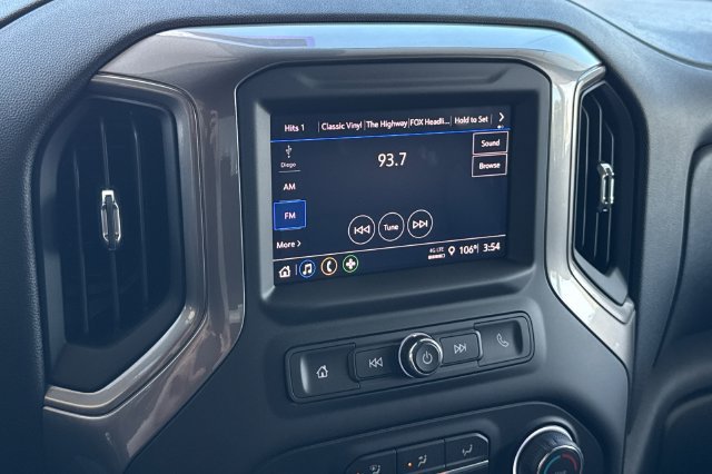 New 2026 Chevrolet Silverado 1500 Custom w/ LPO, Dark Essentials Package AWD/4WD image 26