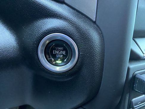 Used 2024 Chevrolet Silverado 2500 Custom w/ Custom Value Package image 27