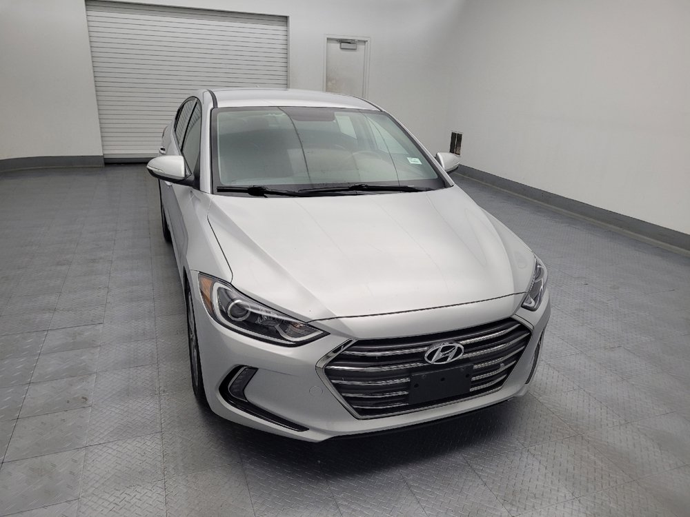 Used 2018 Hyundai Elantra Limited FWD image 14