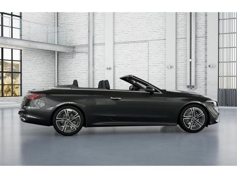 Used 2024 Mercedes-Benz CLE 300 4MATIC Cabriolet image 17