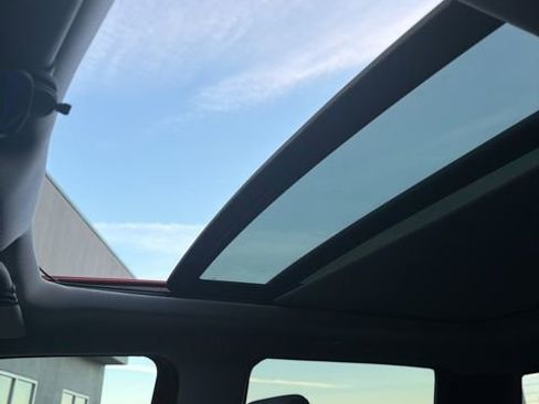 Certified 2022 Ford F150 XLT w/ Equipment Group 302A High image 21