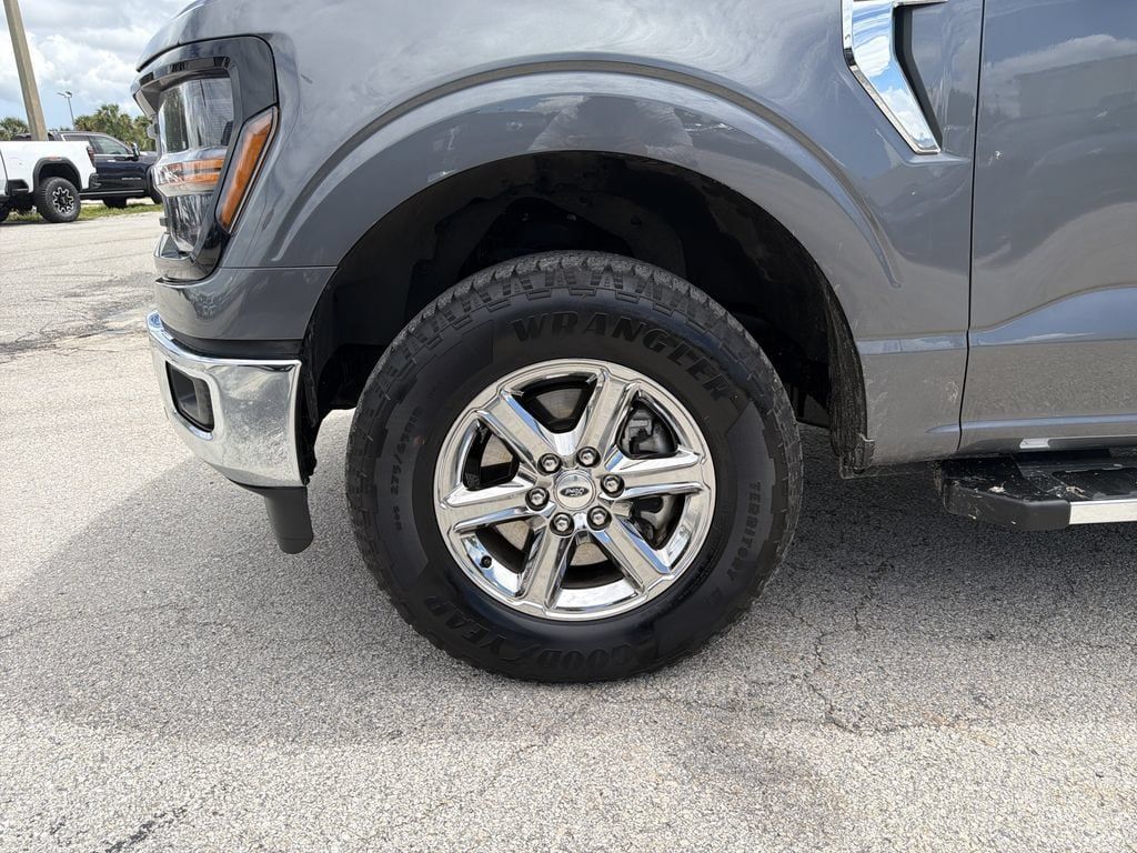 Used 2025 Ford F150 XLT w/ Equipment Group 301A Standard AWD/4WD image 33