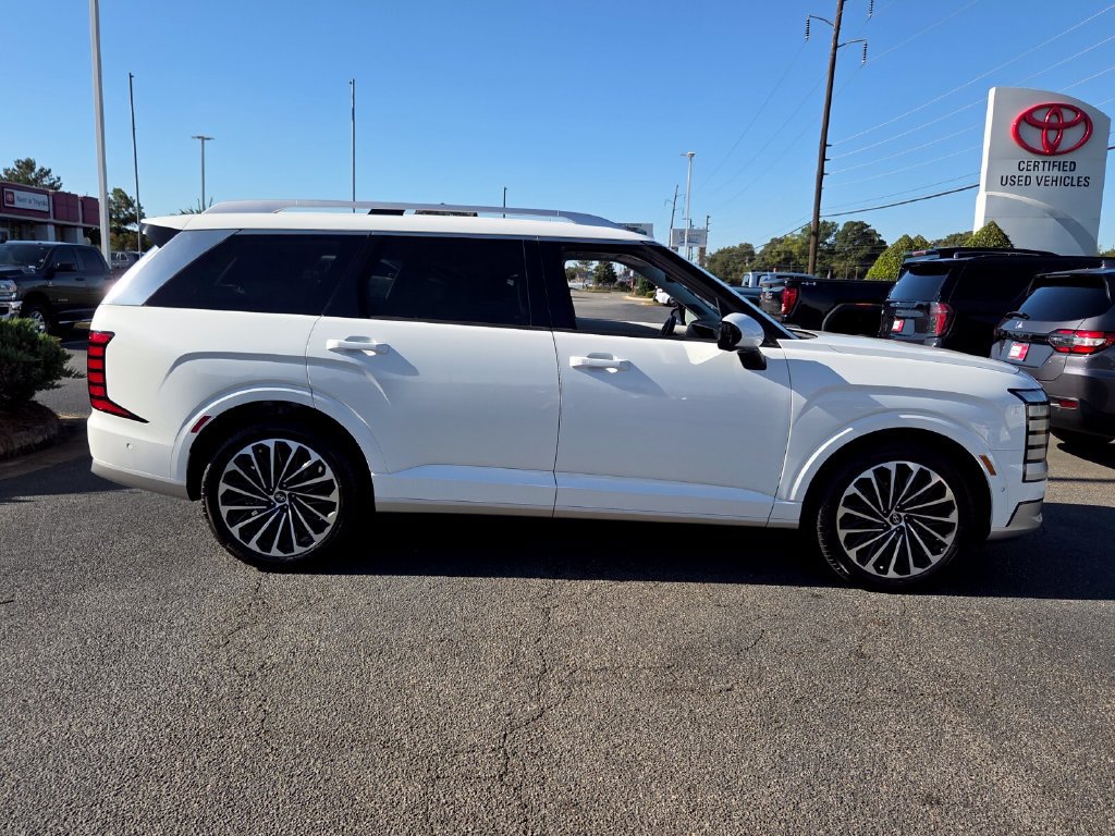 Used 2026 Hyundai Palisade Calligraphy FWD image 17