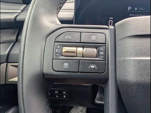 Used 2027 Kia Telluride S w/ Towing Package AWD/4WD image 16