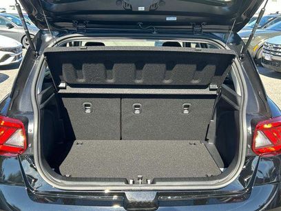 New 2025 Hyundai Venue SEL