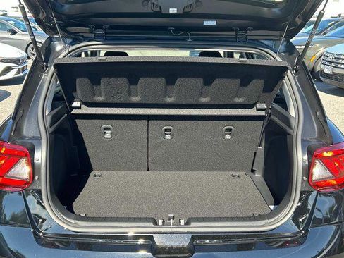 New 2025 Hyundai Venue SEL image 4