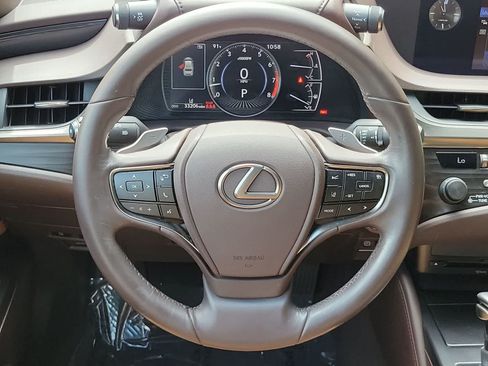 Used 2019 Lexus ES 350 w/ Accessory Package 2 FWD image 23