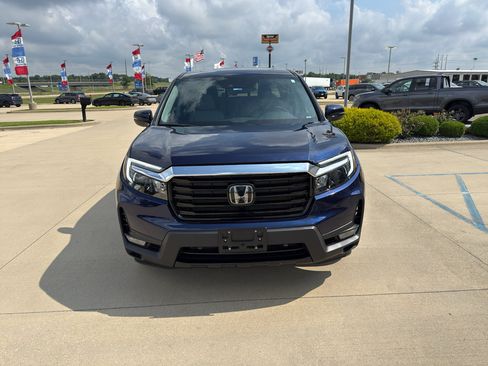 Used 2023 Honda Ridgeline RTL-E image 2