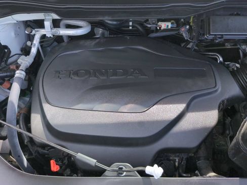 Certified 2023 Honda Passport TrailSport image 21