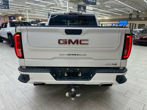 Used 2019 GMC Sierra 1500 AT4 w/ AT4 Premium Package image 8