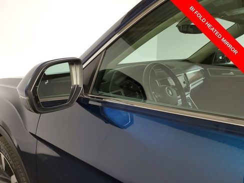 Used 2019 Volkswagen Atlas SEL Premium image 32