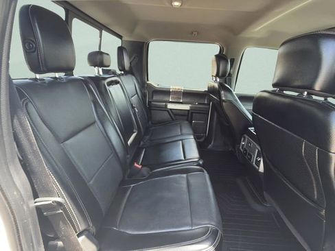 Used 2018 Ford F350 Lariat w/ Lariat Ultimate Package AWD/4WD image 14