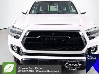 Used 2022 Toyota Tacoma TRD Off-Road w/ TRD Premium Off Road Package AWD/4WD video 2