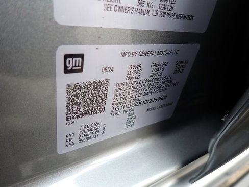 Used 2024 GMC Sierra 1500 Elevation w/ LPO, Elevation Black Package image 23