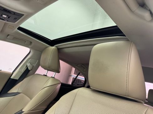 Used 2020 Lexus ES 350 w/ Accessory Package 2 FWD image 5