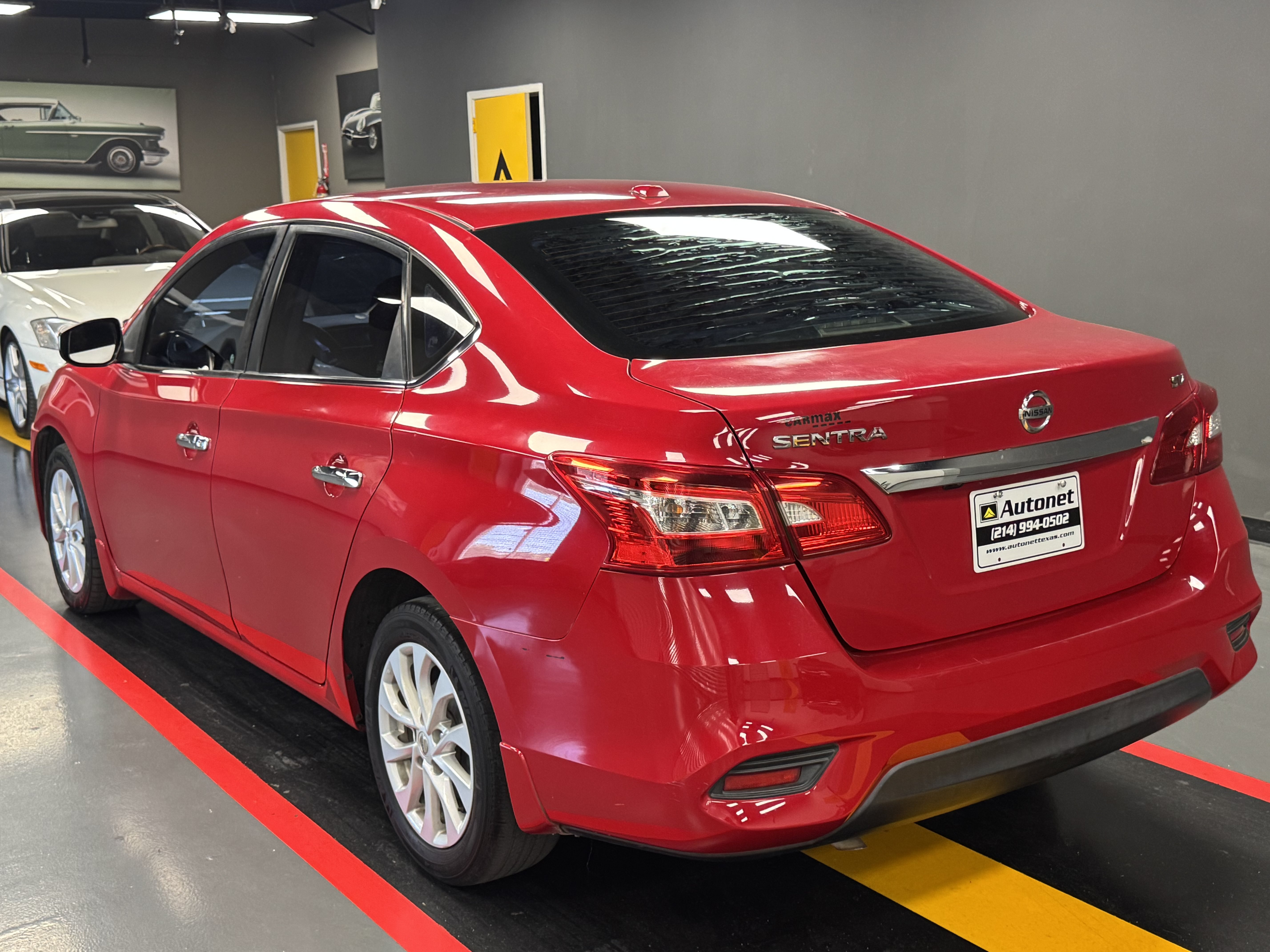 Used 2018 Nissan Sentra SV FWD image 4